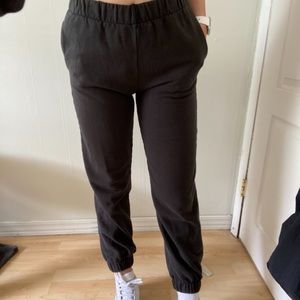 Brandy Melville Rosa Sweatpants